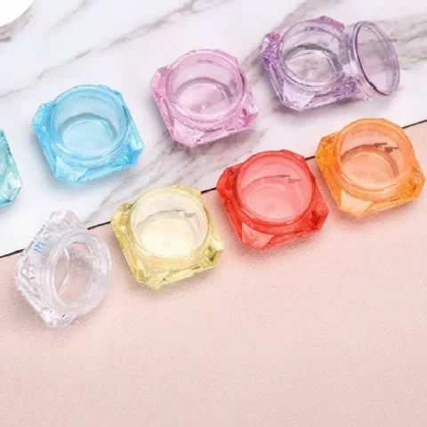 Luxury plastic jars, packaging option 42